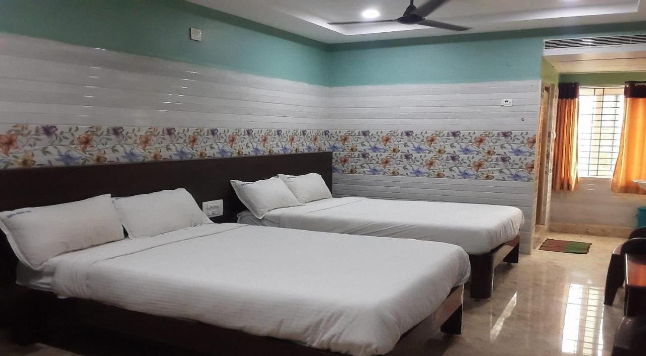 Surya Grand Tiruchanoor Tirupati Exteriör bild